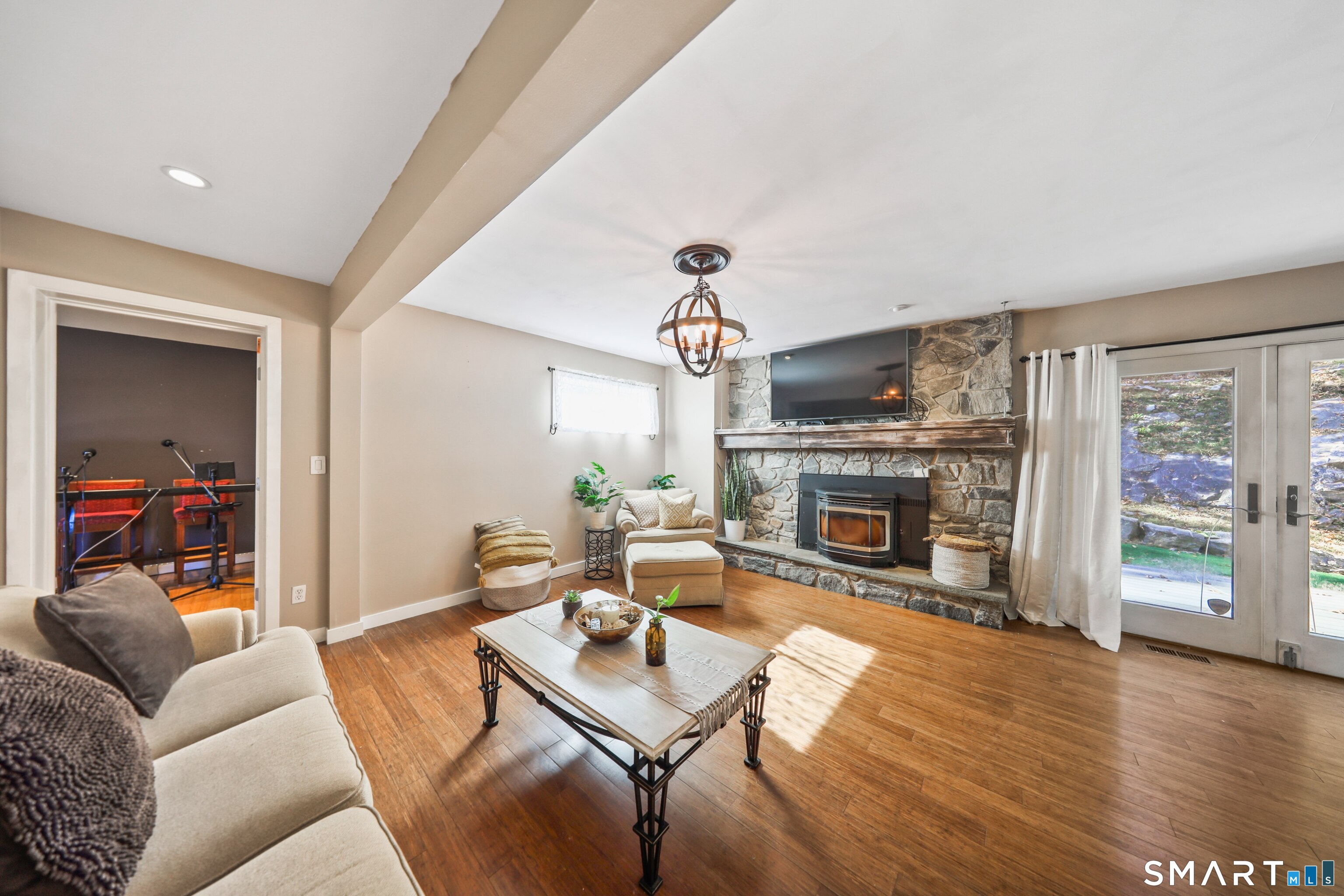 50 Shiring Lane Waterbury CT 06708