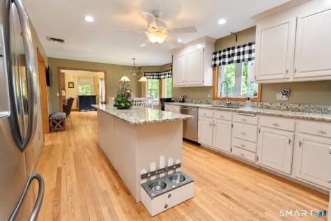 84 Mountain Road Granby CT 06060