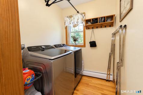 84 Mountain Road Granby CT 06060