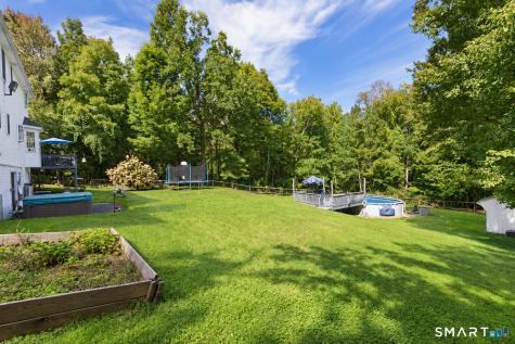 84 Mountain Road Granby CT 06060