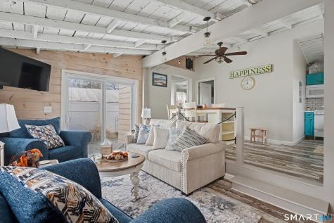 26 North Street Madison CT 06443