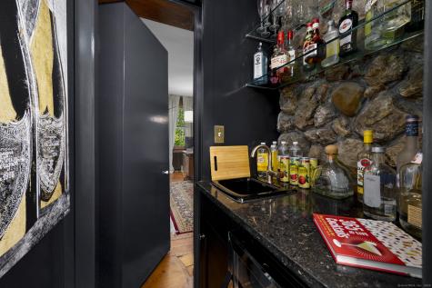 354 Route 7 North Canaan CT 06031