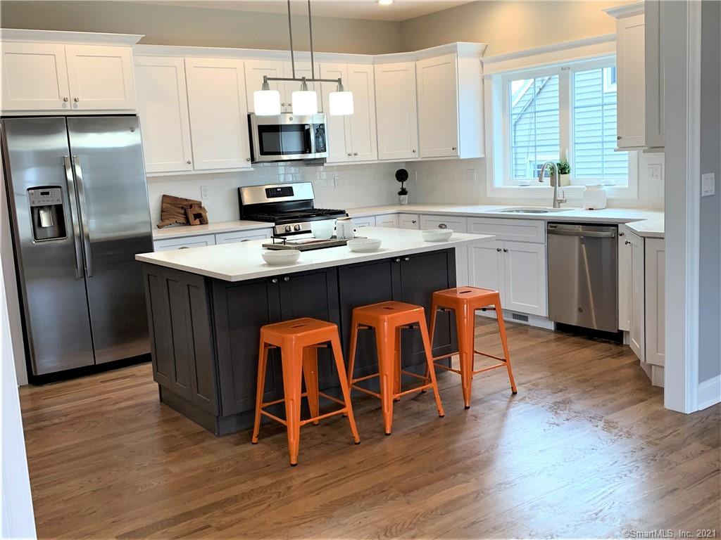764 Old Stratfield Road Fairfield CT 06825