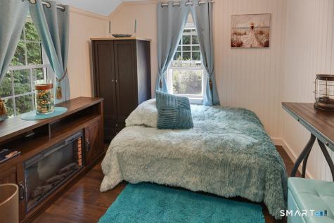50 Pond Meadow Road Essex CT 06442