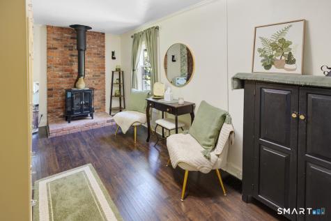 50 Pond Meadow Road Essex CT 06442