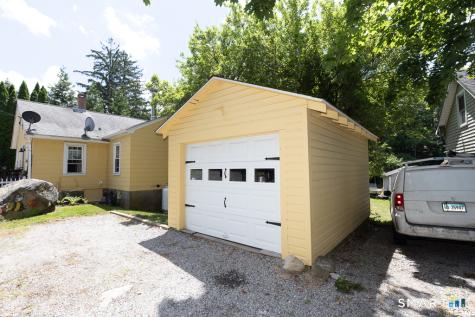 50 Pond Meadow Road Essex CT 06442