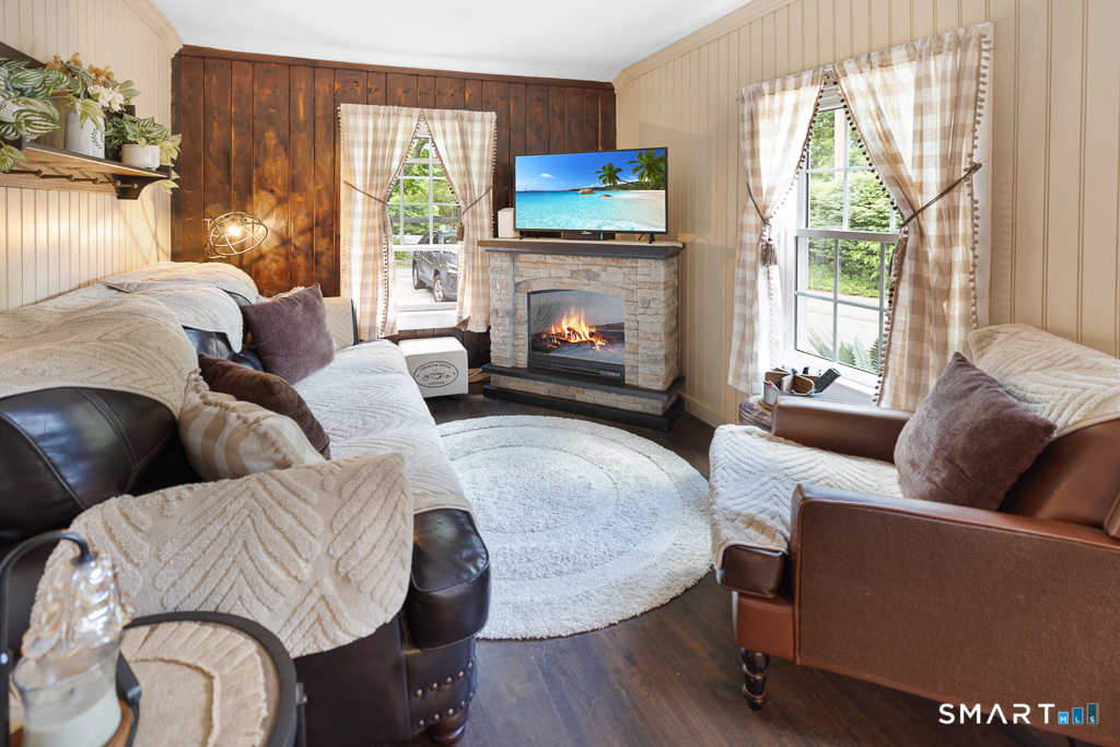 50 Pond Meadow Road Essex CT 06442