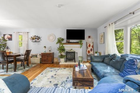 85 Brooksvale Avenue Hamden CT 06518