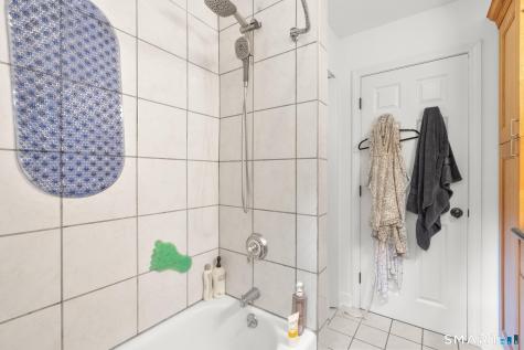 85 Brooksvale Avenue Hamden CT 06518