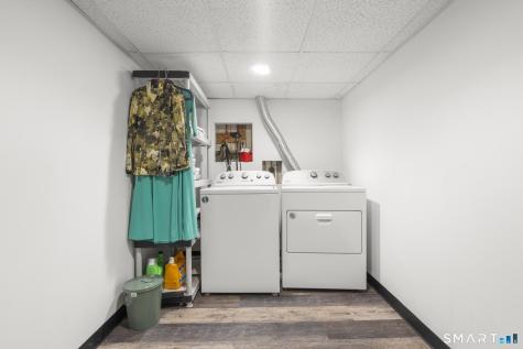 85 Brooksvale Avenue Hamden CT 06518