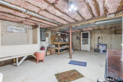 85 Brooksvale Avenue Hamden CT 06518