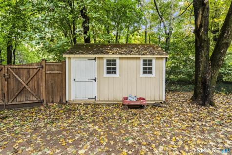 85 Brooksvale Avenue Hamden CT 06518