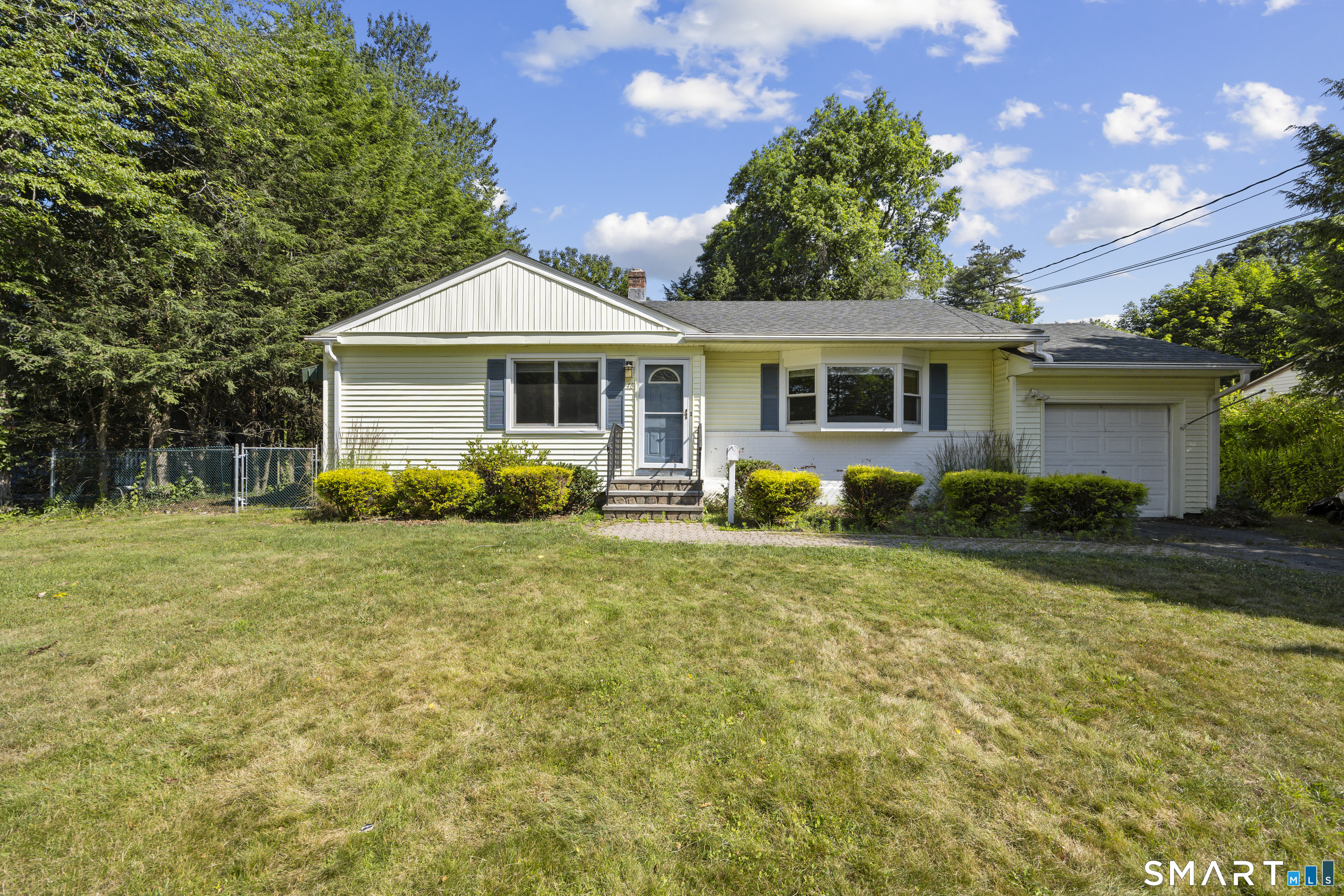 46 East Maxwell Drive West Hartford CT 06107