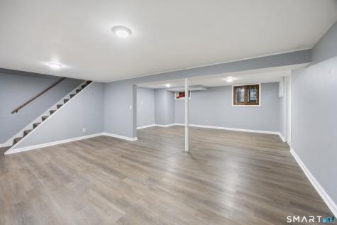 46 East Maxwell Drive West Hartford CT 06107