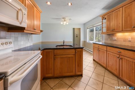 46 East Maxwell Drive West Hartford CT 06107