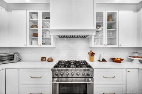 38 Opening Hill Road Madison CT 06443