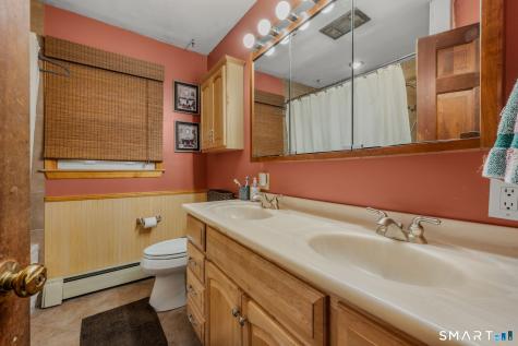 22 Goose Hill Road Chester CT 06412
