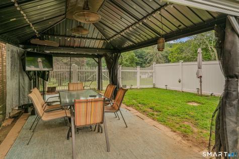 22 Goose Hill Road Chester CT 06412