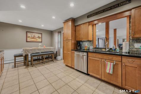 22 Goose Hill Road Chester CT 06412