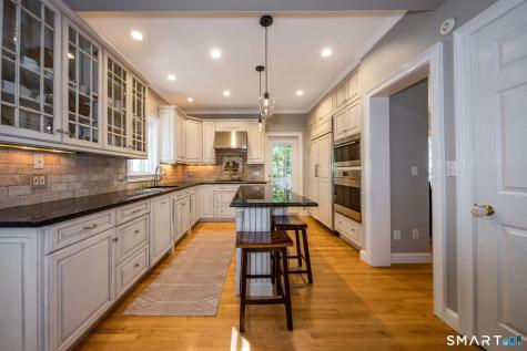 10 Grace Lane Killingworth CT 06419