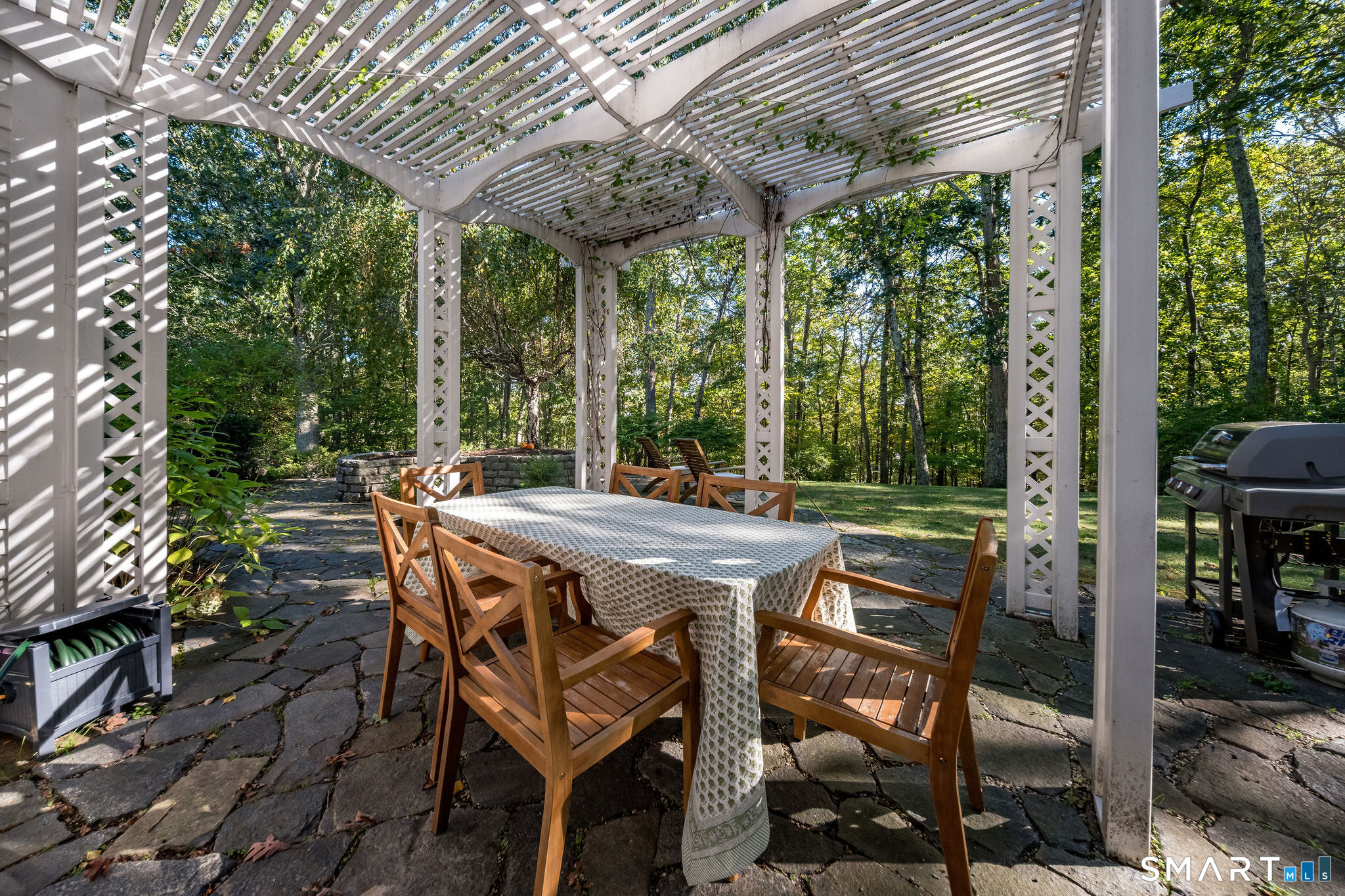 10 Grace Lane Killingworth CT 06419