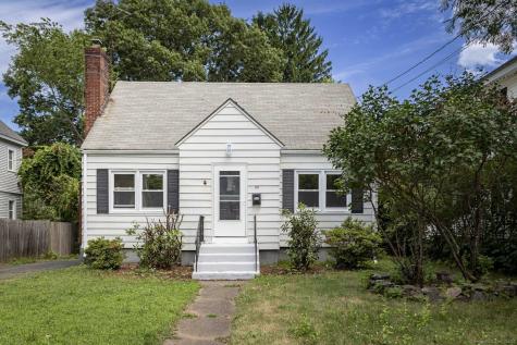29 Benton Street Manchester CT 06040