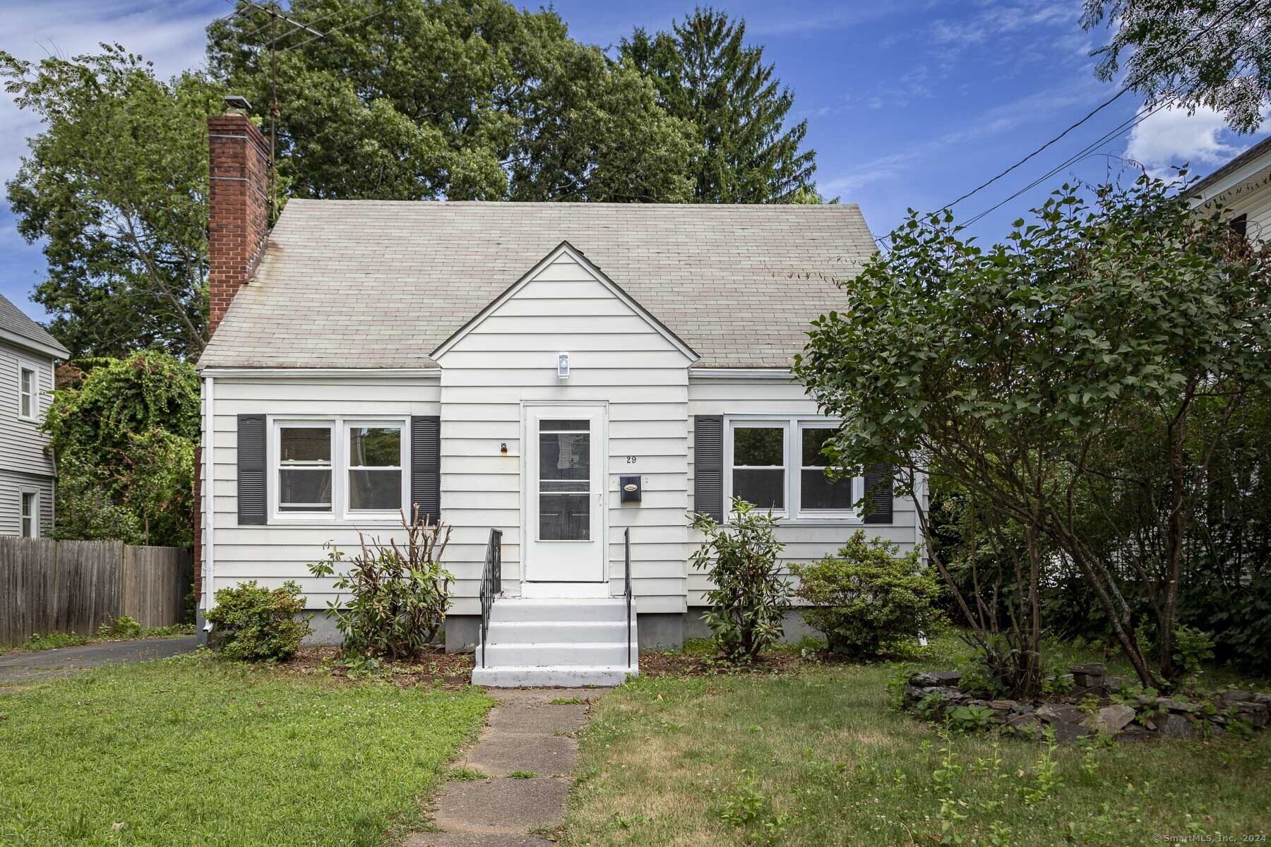 29 Benton Street Manchester CT 06040