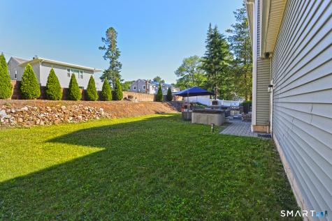 40 Griswold Street East Haven CT 06513