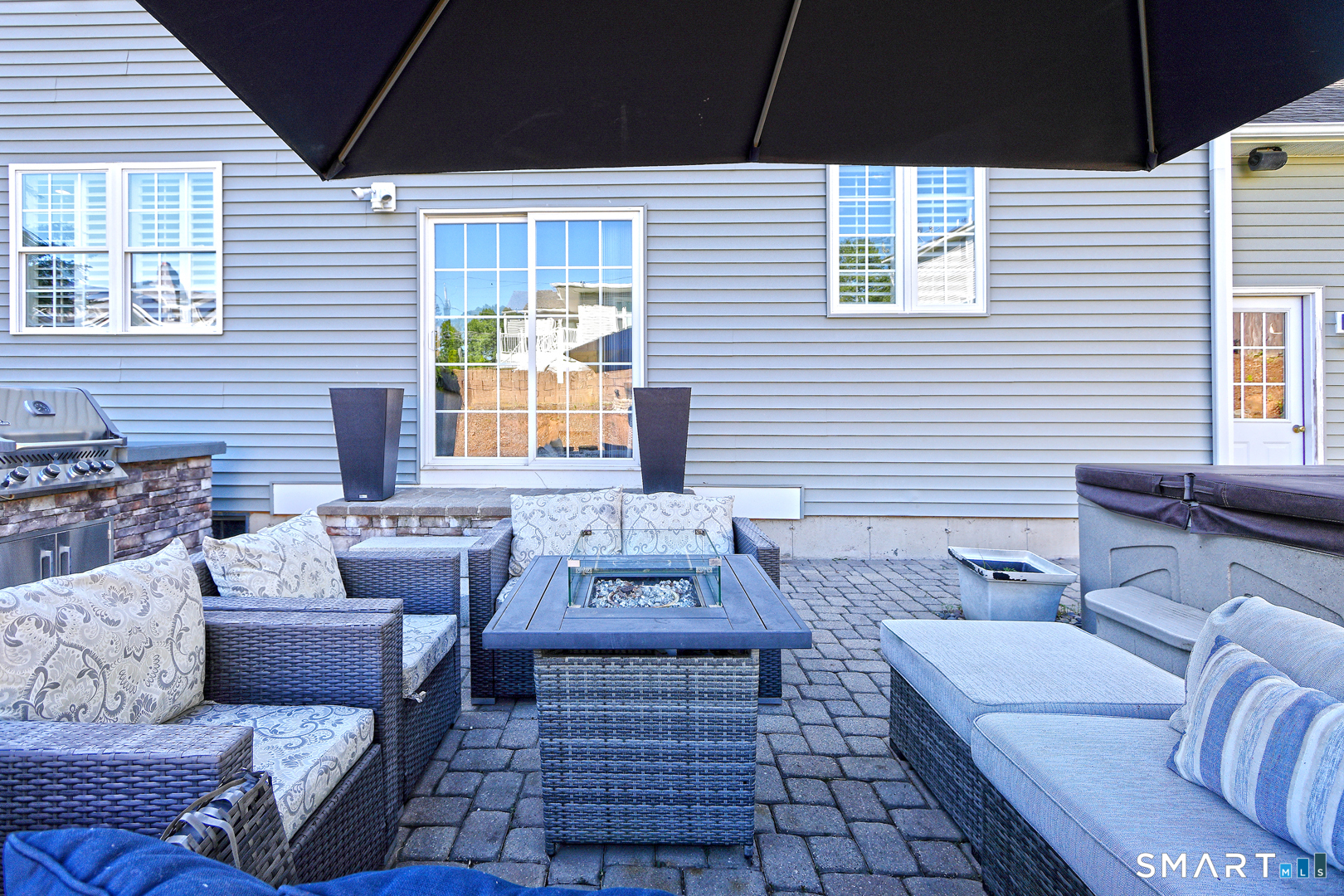 40 Griswold Street East Haven CT 06513
