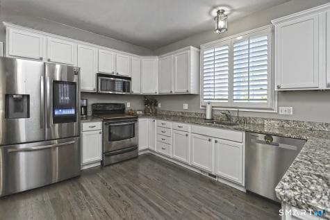 40 Griswold Street East Haven CT 06513