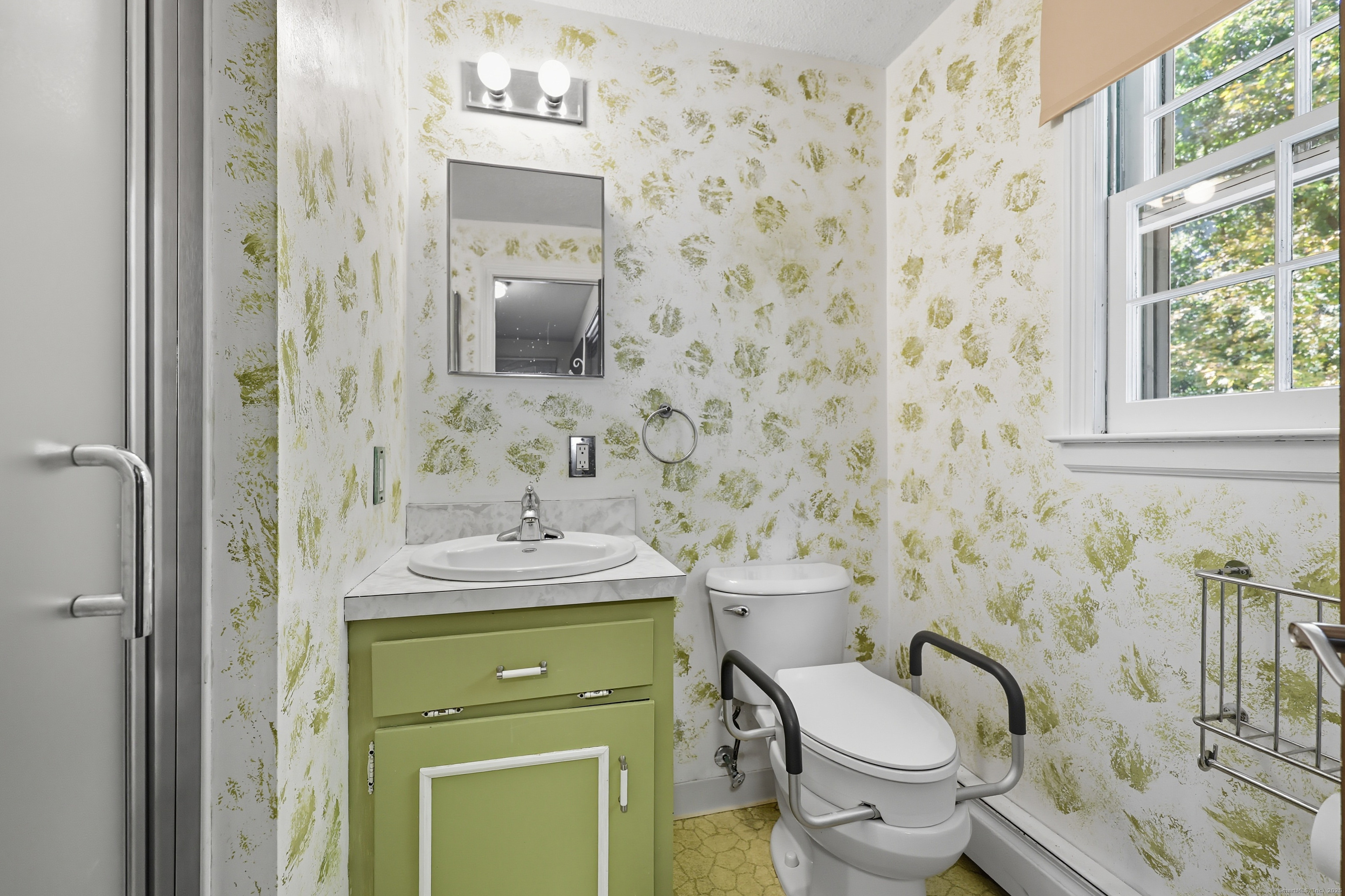 5 Homestead Lane Avon CT 06001