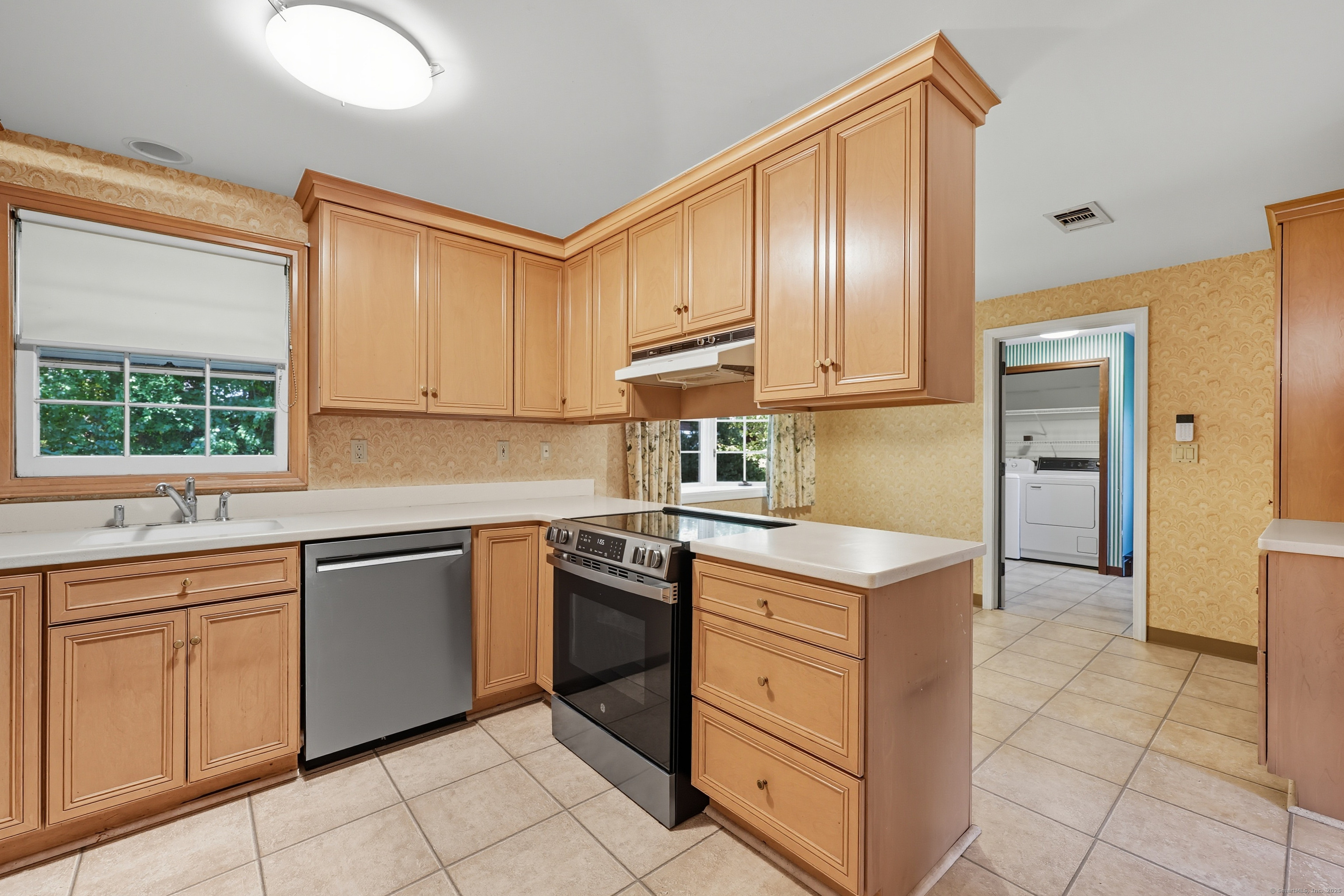 5 Homestead Lane Avon CT 06001