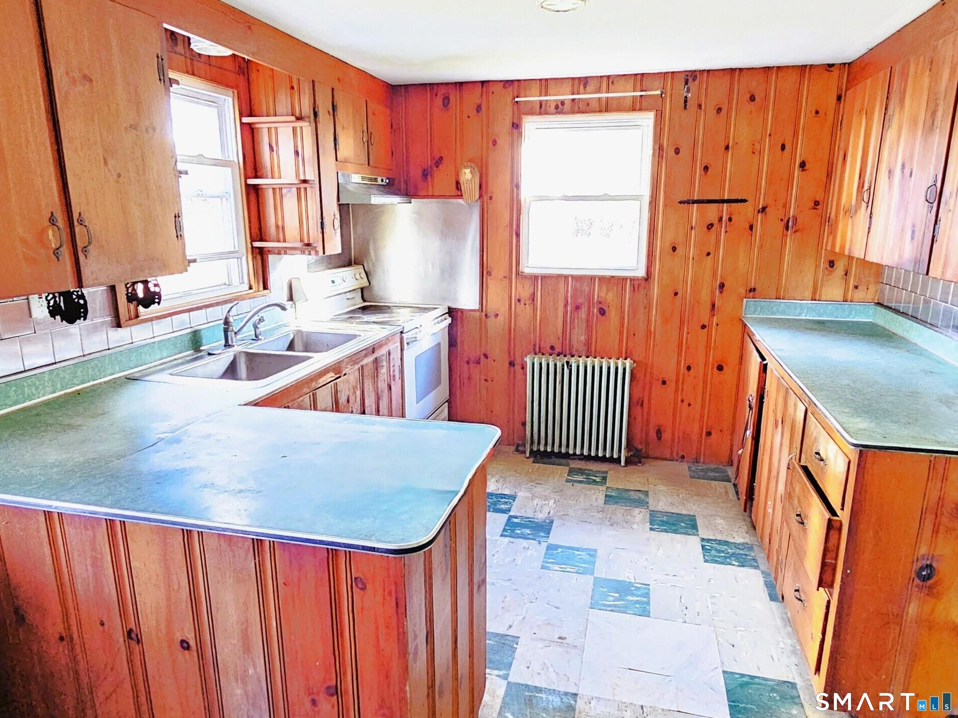 1094 Pomfret Road Hampton CT 06247