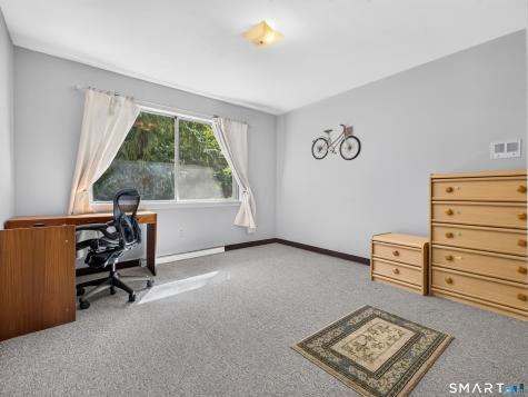 33 North High Street Clinton CT 06413
