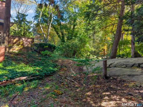 33 North High Street Clinton CT 06413