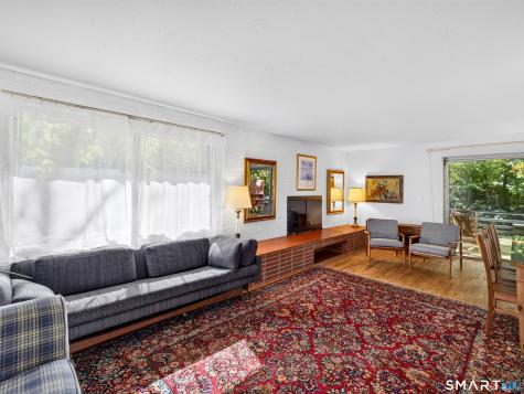 33 North High Street Clinton CT 06413