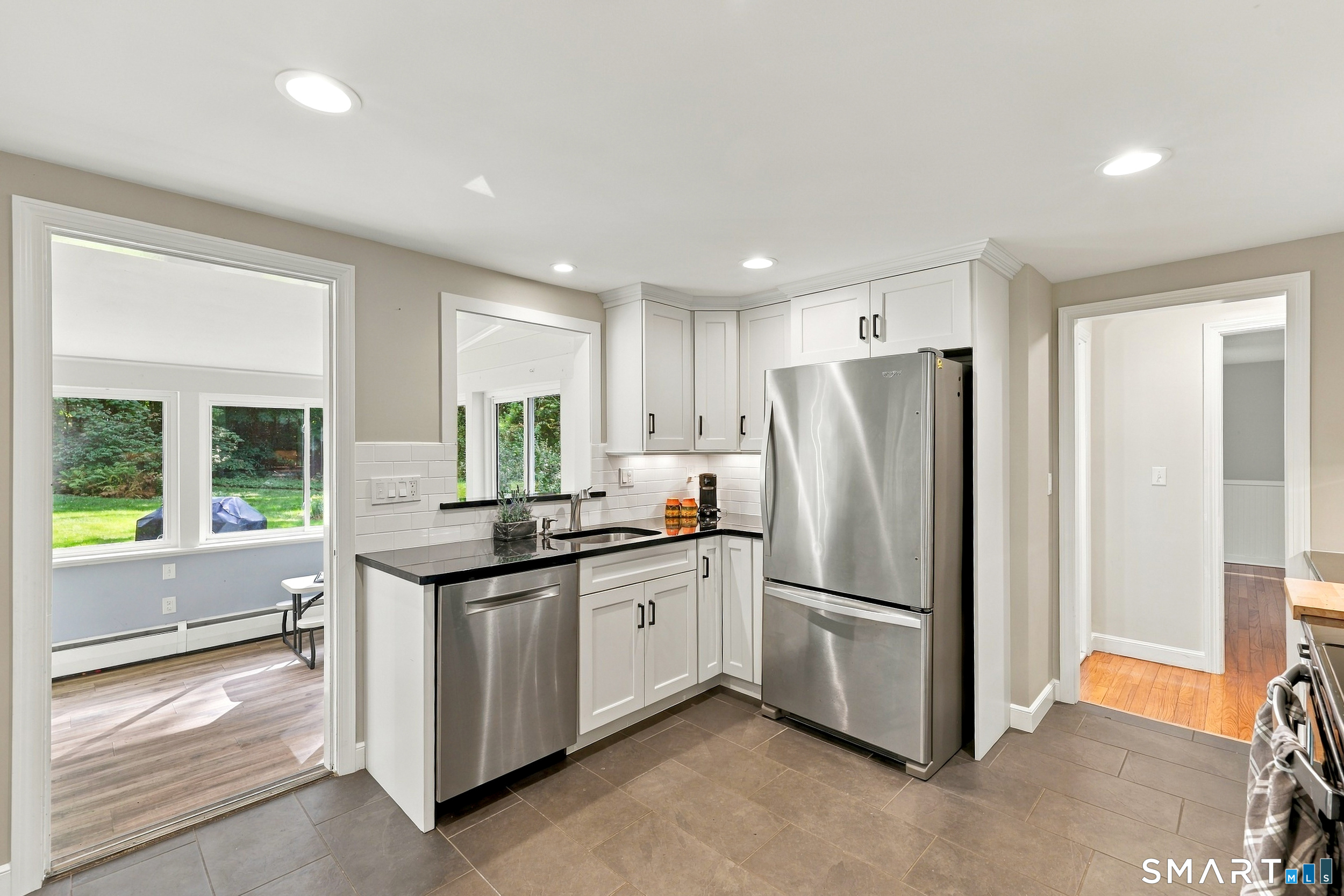 27 Grant Hill Road Bloomfield CT 06002