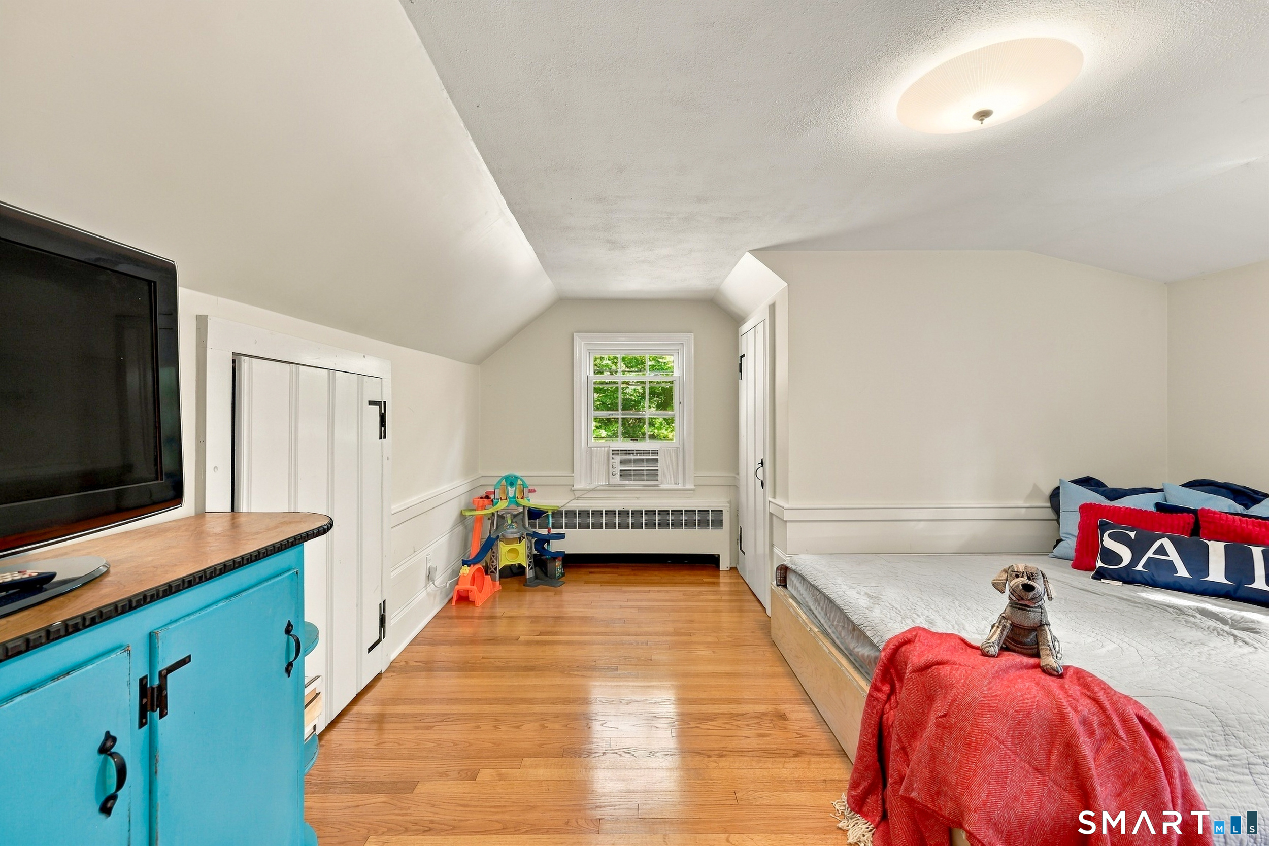 27 Grant Hill Road Bloomfield CT 06002