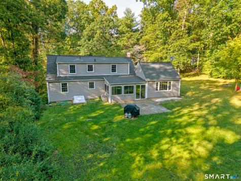 27 Grant Hill Road Bloomfield CT 06002