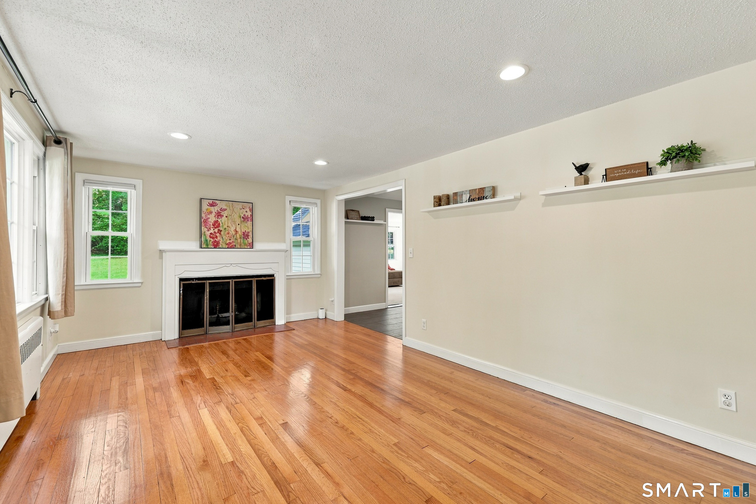 27 Grant Hill Road Bloomfield CT 06002
