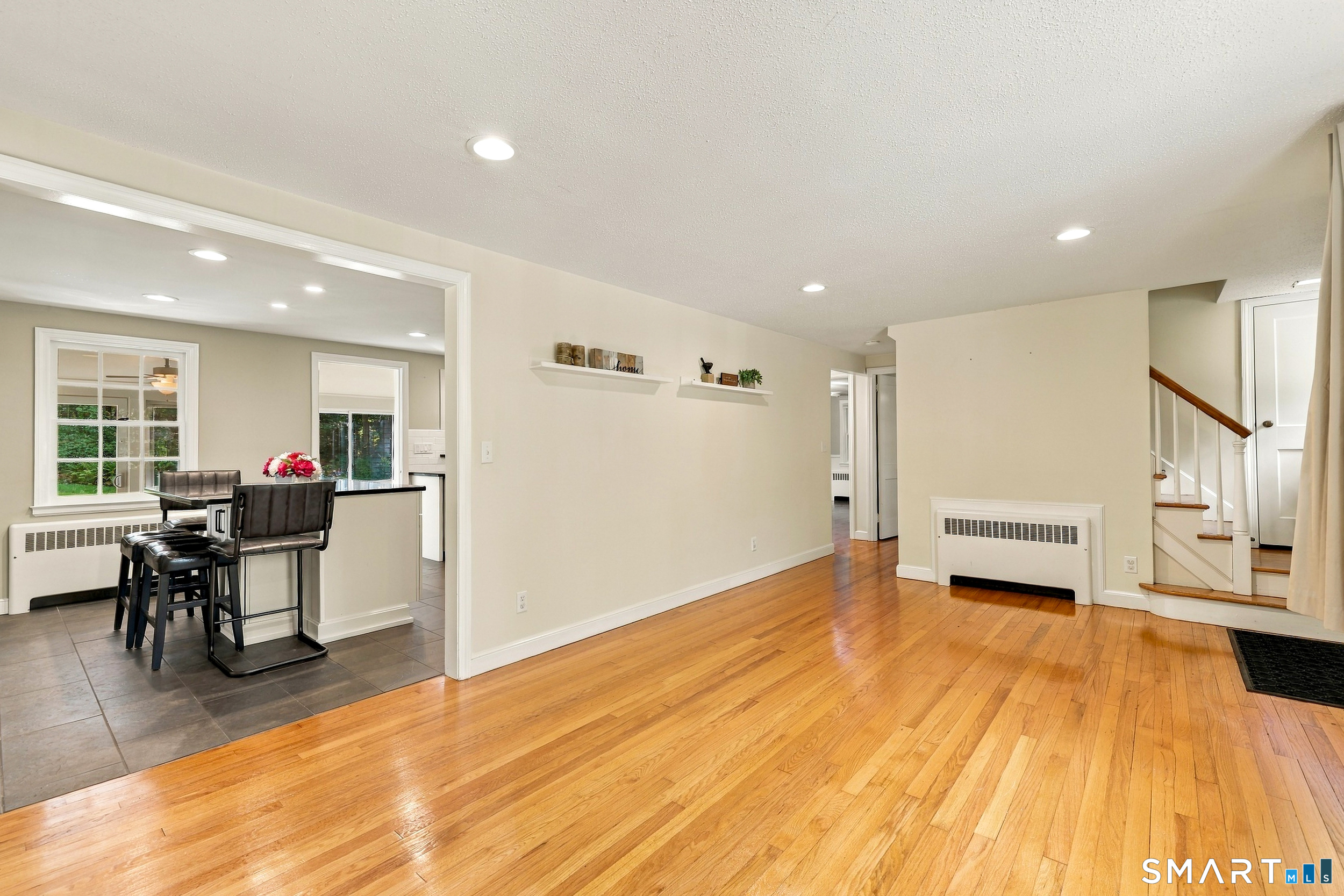 27 Grant Hill Road Bloomfield CT 06002