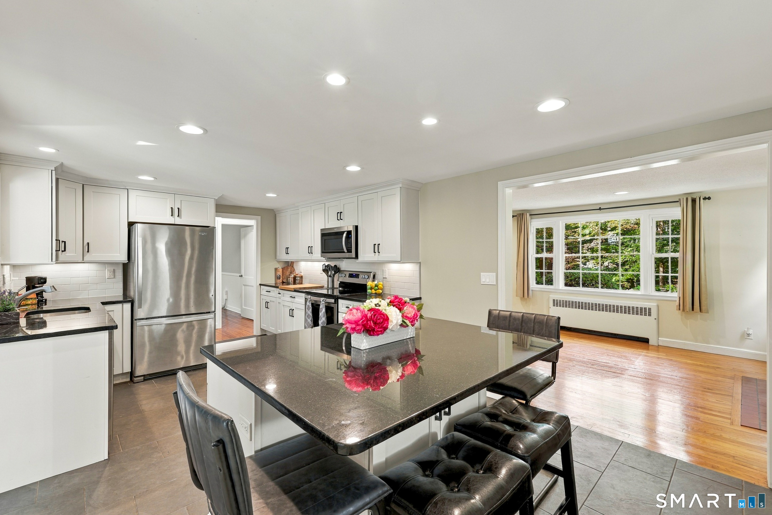 27 Grant Hill Road Bloomfield CT 06002