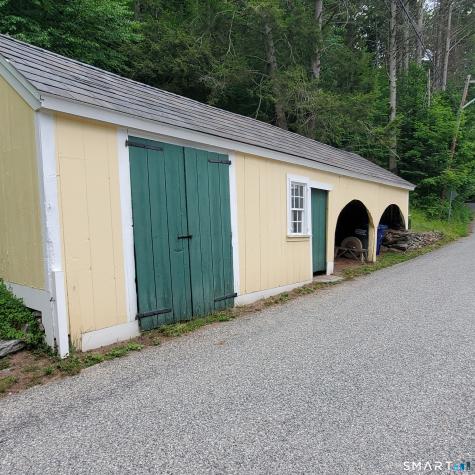 24 Ayer Road Franklin CT 06254