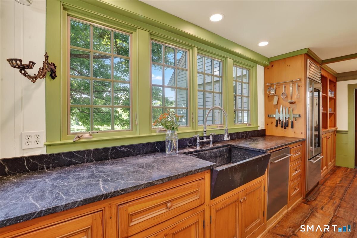 24 Ayer Road Franklin CT 06254