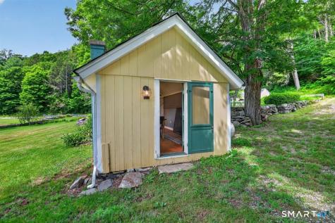 24 Ayer Road Franklin CT 06254