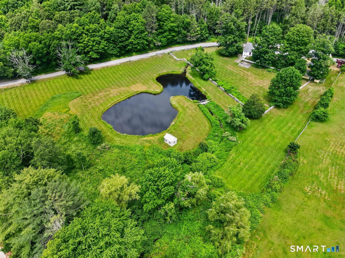 24 Ayer Road Franklin CT 06254