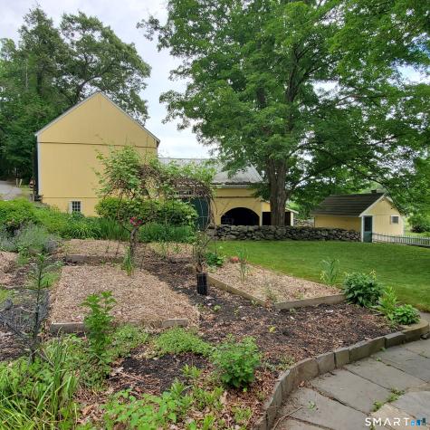 24 Ayer Road Franklin CT 06254