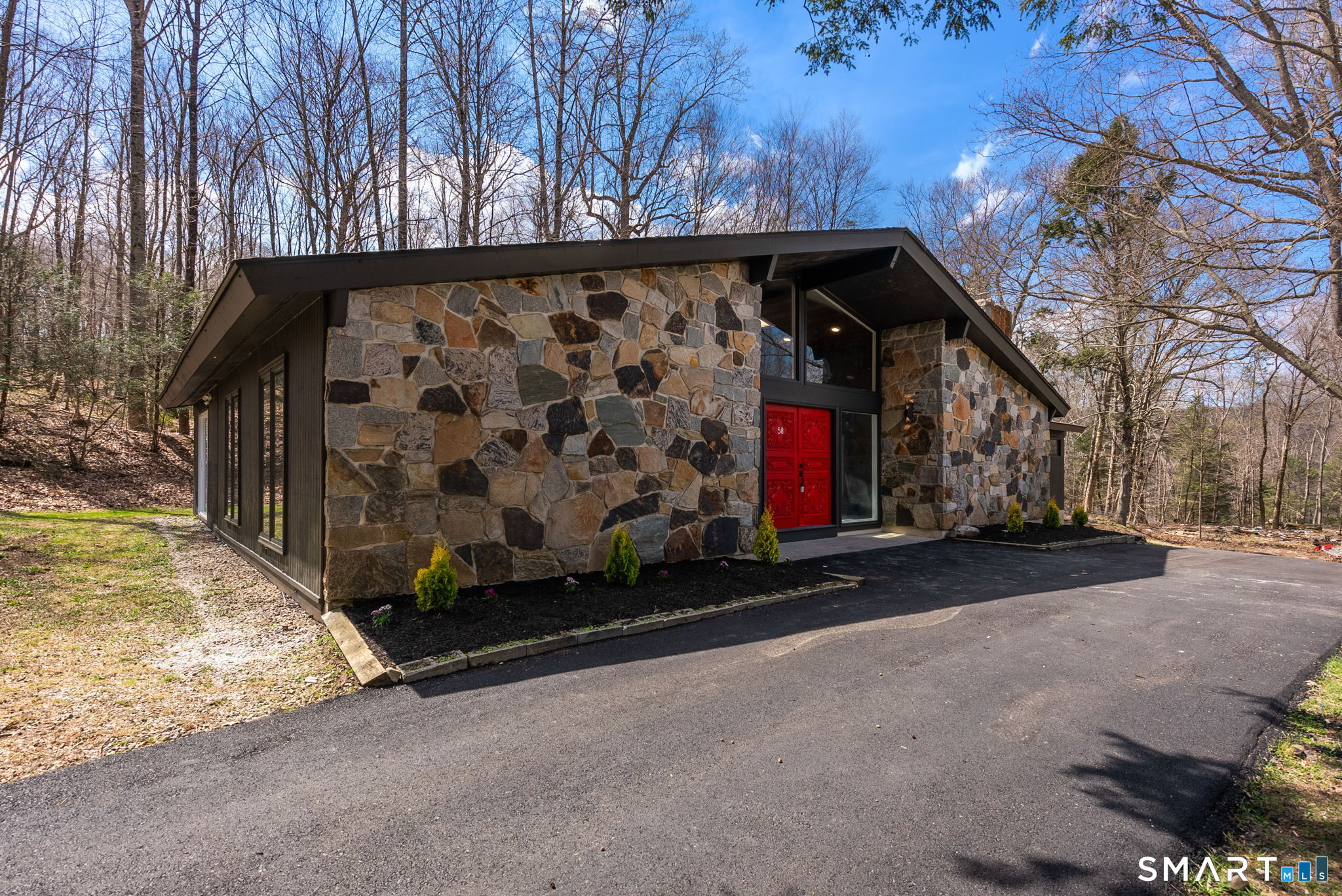 58 Bush Hill Road Lebanon CT 06249