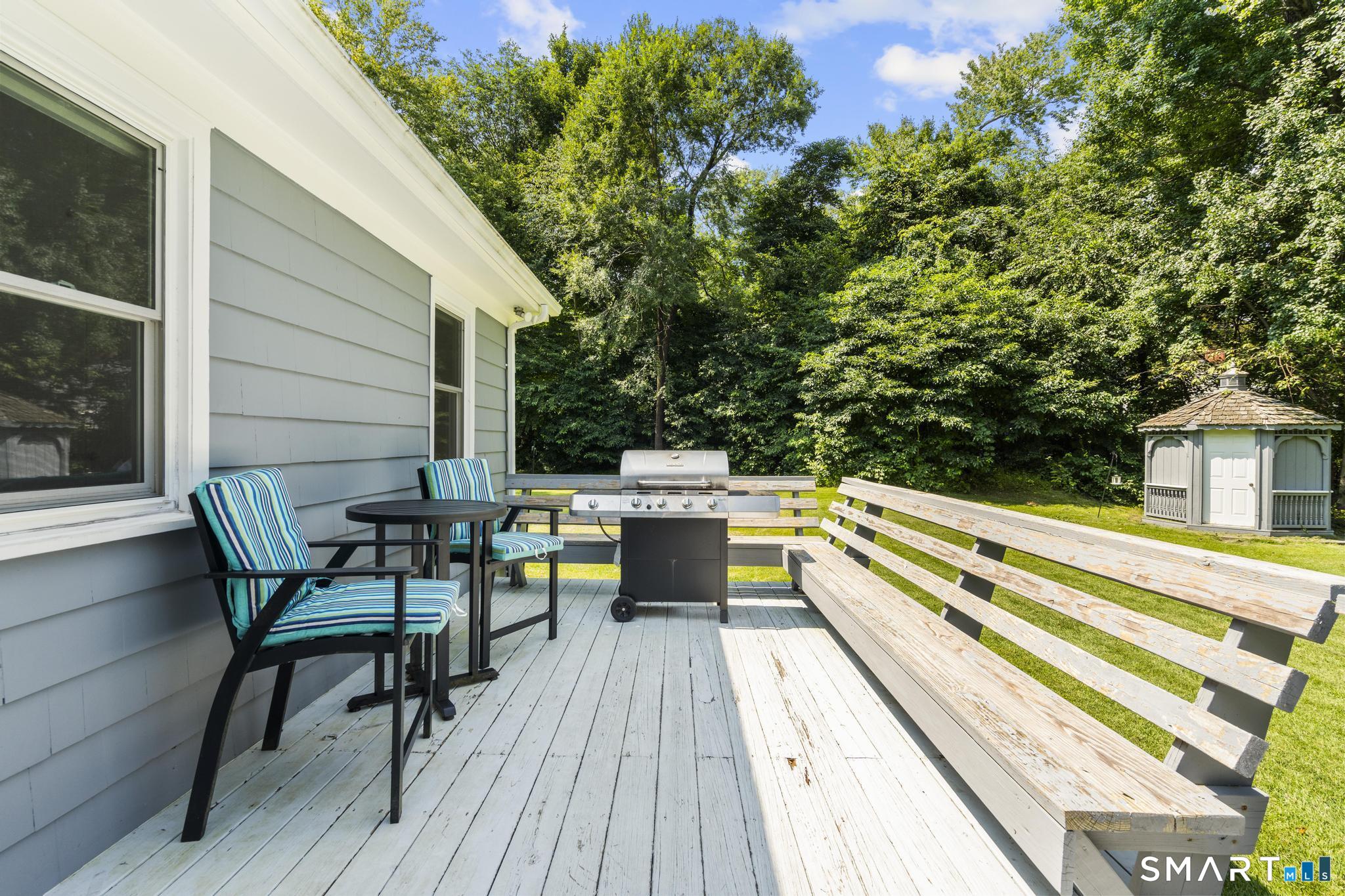 29 Mohawk Drive Easton CT 06612