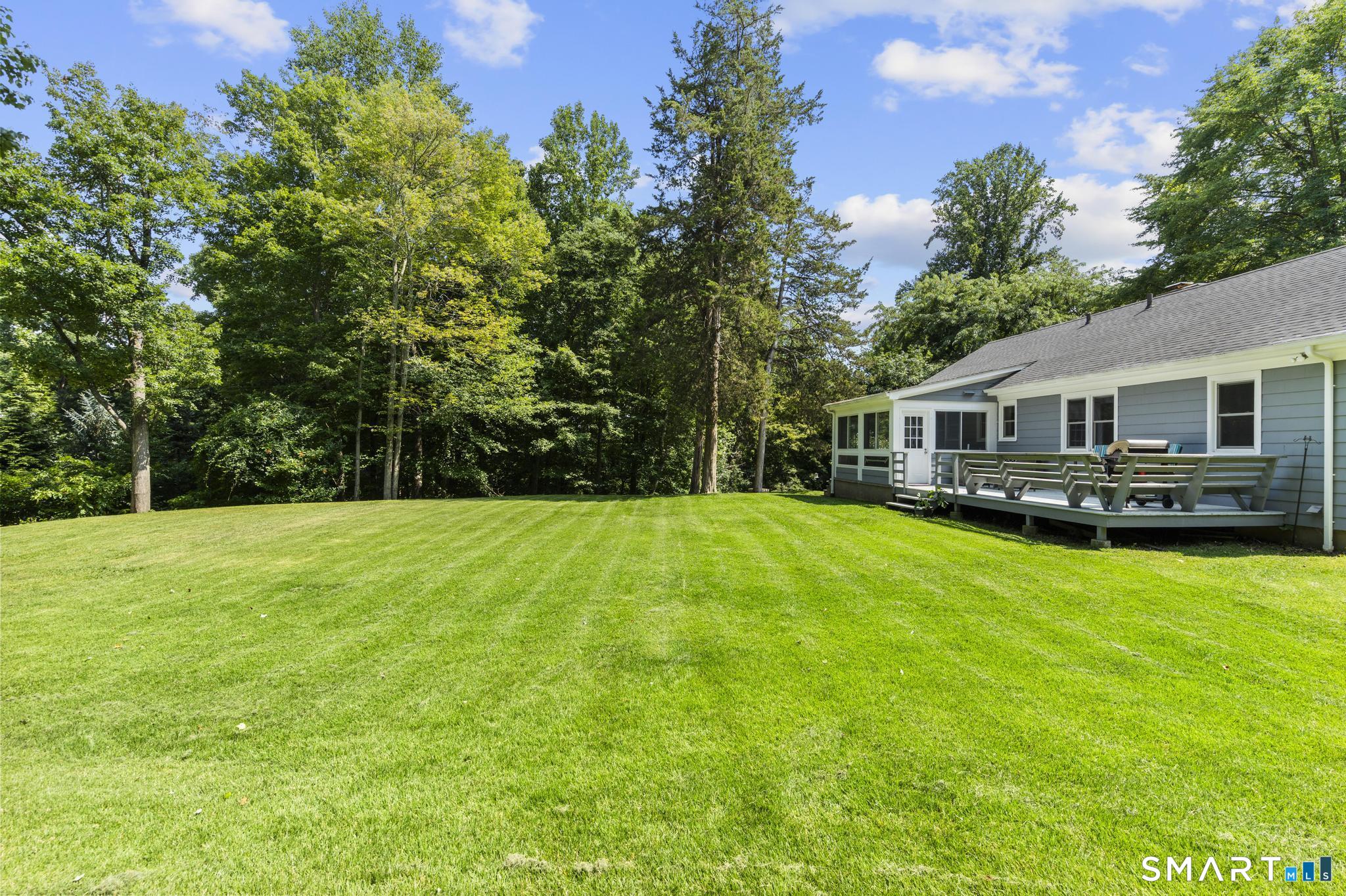 29 Mohawk Drive Easton CT 06612
